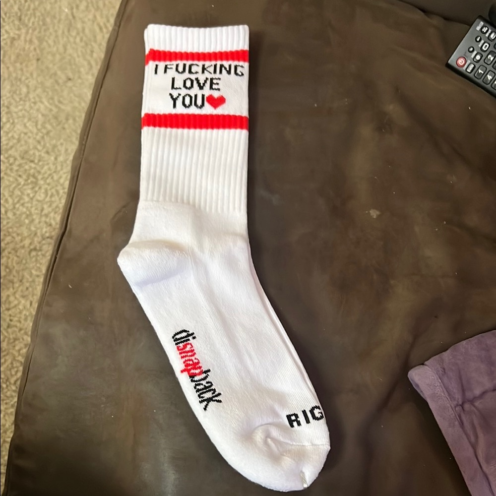 Love you/liar socks
